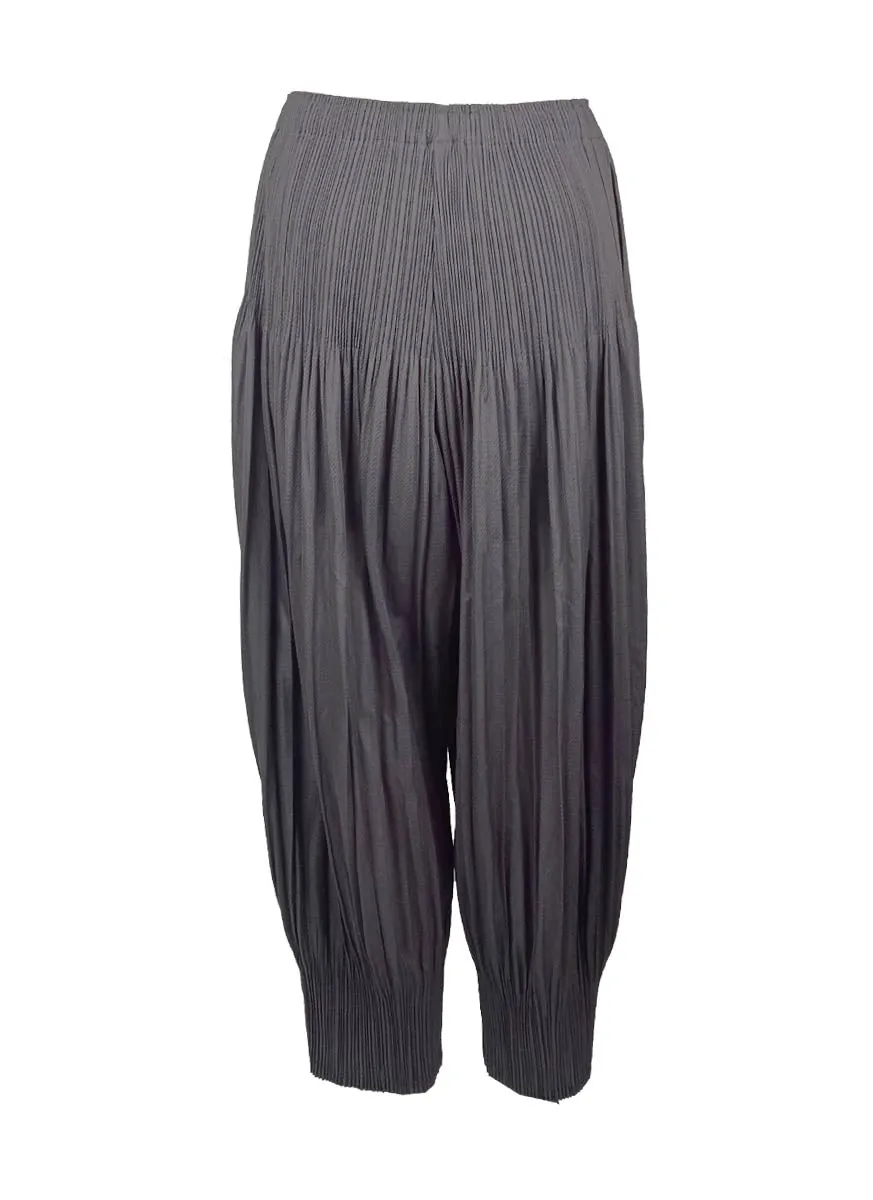 8220028 Bottom Button Pleats Pants *Grey