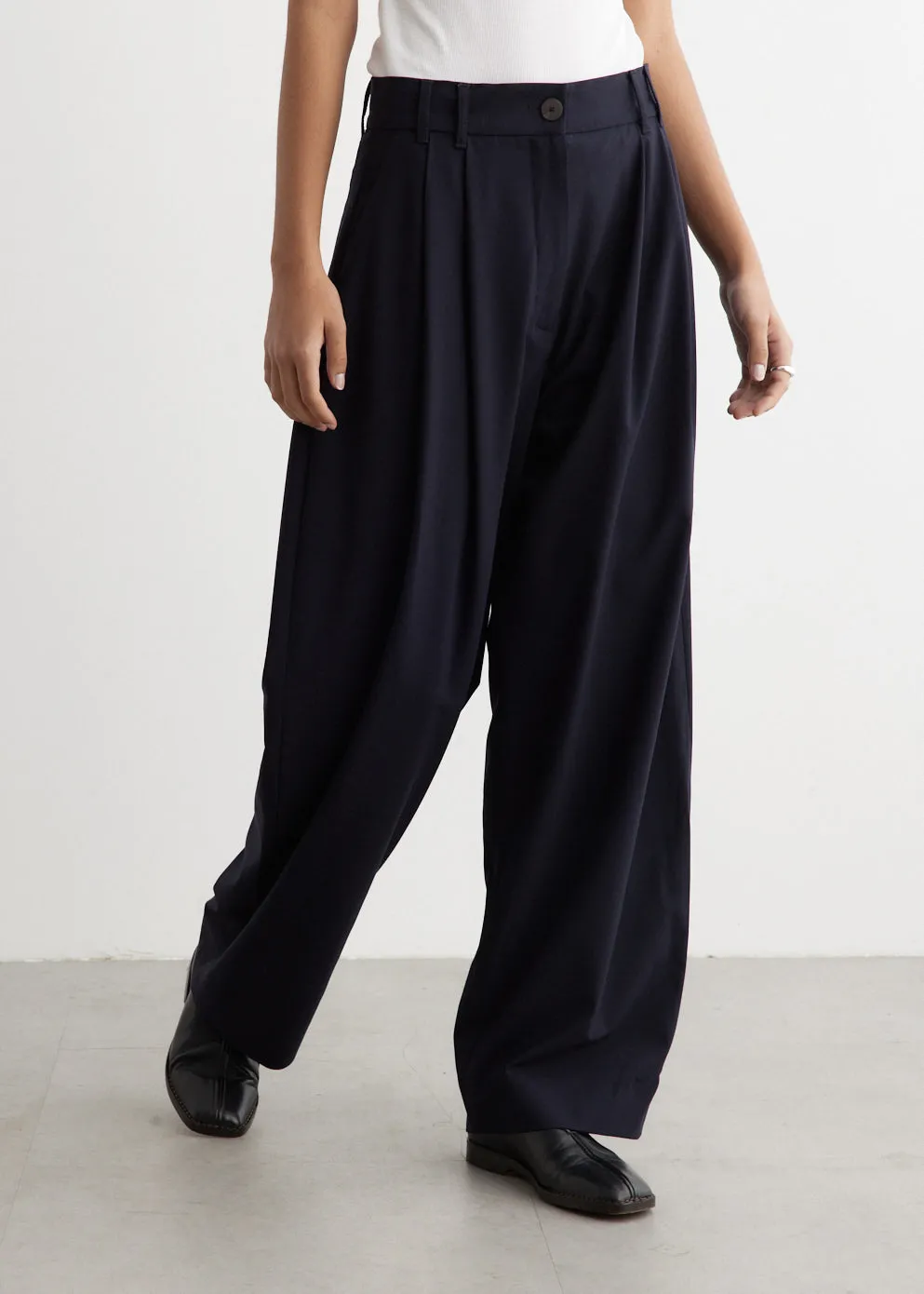 Nika Double Pleat Volume Pants