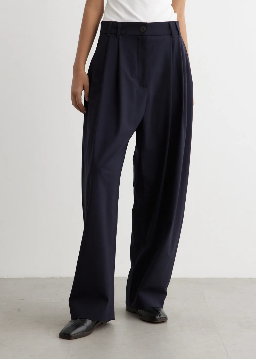 Nika Double Pleat Volume Pants